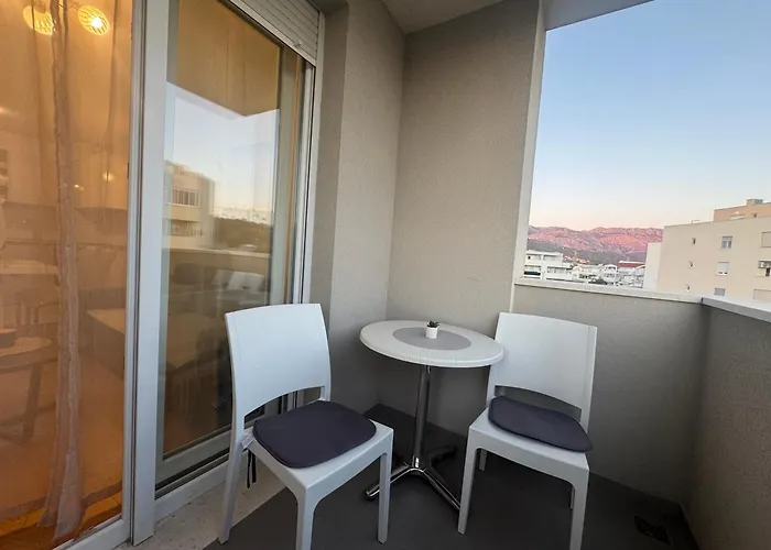 Nikolina Apartament Split